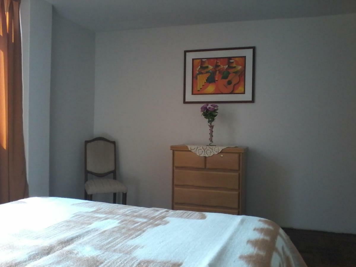 Royal Sweet Dreams Airport B&B Лима Екстериор снимка